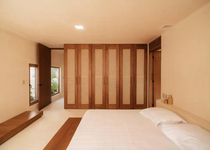 Luxury Rooftop Pool 4br Security